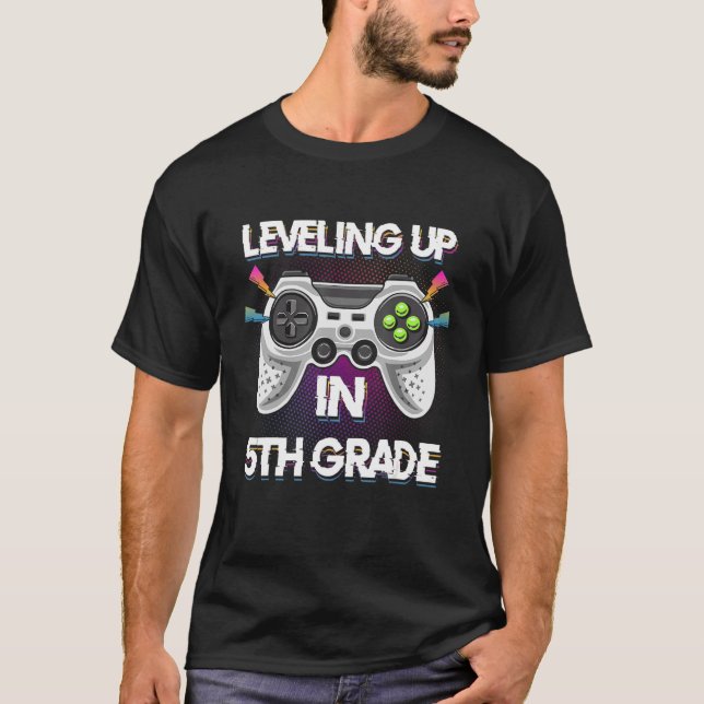 Nivelamento Em 5 Camisetas De Jogos De Vídeo Do Qu (Frente)