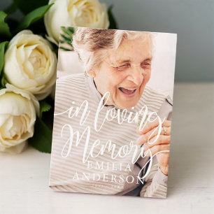 No Loving Memory Memorial Modern Simple Cartão com