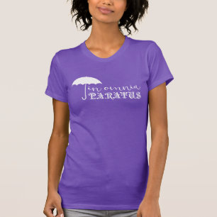 No t-shirt do roxo de Omnia Paratus
