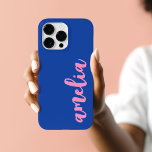 Nome cor-de-rosa negrito azul colorido<br><div class="desc">Cobrir telefônico com seu nome em um script cor-de-rosa e em negrito em um fundo azul.</div>