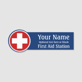 Nome de etiqueta First Aid Logotipo cruzado Crachá