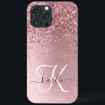 Nome do Monograma da Lâmina Rosa Bruta de Metal Gl<br><div class="desc">Personalize facilmente esta design de capa de telefone de chic moderna com brilho cintilante rosa-pincel bonito num fundo metálico rosado-pincelado e pincelado.</div>
