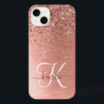 Nome do Monograma do Glitter Metálico Brutado Dour<br><div class="desc">Personalize facilmente esta design de capa de telefone de chic com tendência,  apresentando brilho bonito de ouro rosa em um fundo metálico escovado de rosa dourado.</div>
