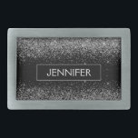Nome do Monograma Girly Negra Silver Glitter<br><div class="desc">Frente de prata e brilho preto Monograma Nome Belt Buckle Isso faz a formatura perfeita, doce 16 16, 18, 21rua, 40, 50, 60, 70, 80, 90, 100 anos, casamento, chá de panela, aniversário, chá de fraldas ou presente de festa de solteira para alguém que ama luxo de vidro e estilos...</div>