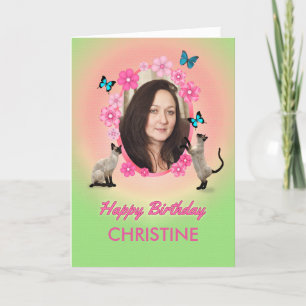 Nome e cartão com fotos de gatos e borboletas,