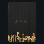 nome imobiliário comercial negro da cidade Dourada<br><div class="desc">Um fundo negro, com uma falsa linha do horizonte de ouro como decoração. Modelo para o seu nome, cartas de ouro. O nome é escrito com um moderno e moderno estilo escrito à mão. Perfeito para agentes imobiliários! Este caso também está disponível em nossa loja com um logotipo de empresa,...</div>