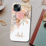 Nome Monograma Pampas Grass Blush Pink Floral<br><div class="desc">Esta capa de telefone de na moda é decorada com gramíneas,  eucalipto,  flores e folhas secas de pampas aquáticas. Facilmente personalizável com seu monograma e nome. Porque nós criamos a nossa trabalho de arte,  você não encontrará esta imagem exata de outros designers. Original Watercolor © Michele Davies.</div>