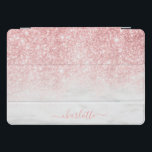 Nome Personalizado do Mármaco Glitter Dourado do r<br><div class="desc">capas de ipad e Cobrir de nomes personalizados com brilho de brilho Dourado no rosa com marcador de brilho rosa bonito e padrão de mármore com seu nome personalizado. Personalizado editando o texto na caixa de texto fornecida. Elaborado por ©Evco Studio www.zazzle.com/store/evcostudio</div>