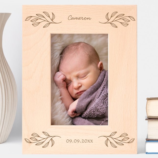 Nome Personalizado do Novo Bebê Data Folhas Botâni (New baby name date botanical leaf elegant etched wooden photo frame)