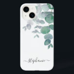 Nome Personalizado Eucalyptus Botânico<br><div class="desc">Proteja e decore o seu iPhone com este gabinete elegante. É decorado com folhas de cor aquosa de eucalipto em tons macios de verde sobre fundo branco. Personalize-o com seu nome ou monograma. Use a Ferramenta Design para alterar o tamanho, o estilo ou a cor do texto. À medida que...</div>