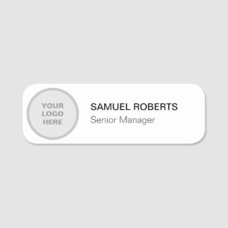 Nomes de etiqueta para funcionários do logotipo pe