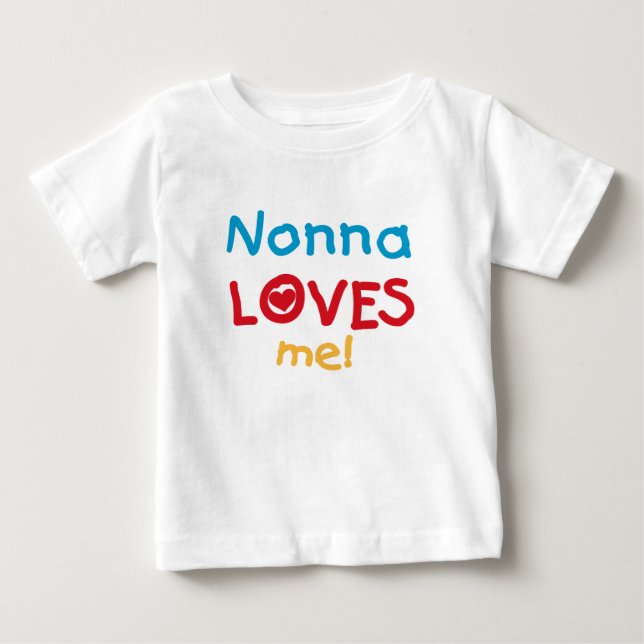 Nonna ama-me T-shirts e presentes (Frente)
