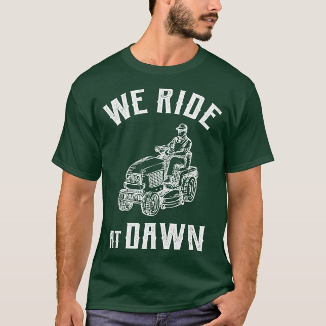 Nós Cavalgamos ao Amanhecer Camisa de Corte de Gra (Frente)