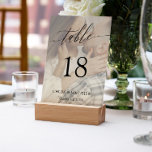 Numeração De Mesa Caligrafia Delicada - Foto Personalizada<br><div class="desc">Cartões de mesa de casamento com um simples e elegante roteiro de caligrafia que você pode personalizar com sua própria foto.</div>