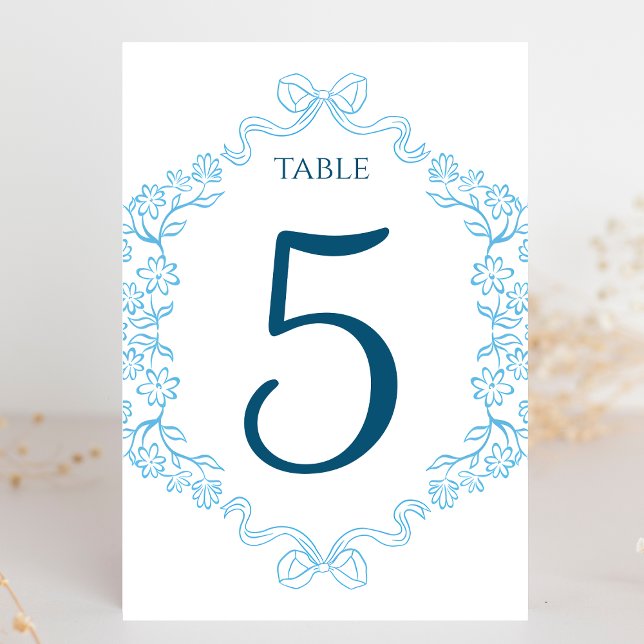Numeração De Mesa Casamento Azul de Ilustração Floral e Arco Elegant (These soft blue floral table number cards bring a refined, romantic vibe to your wedding reception.)