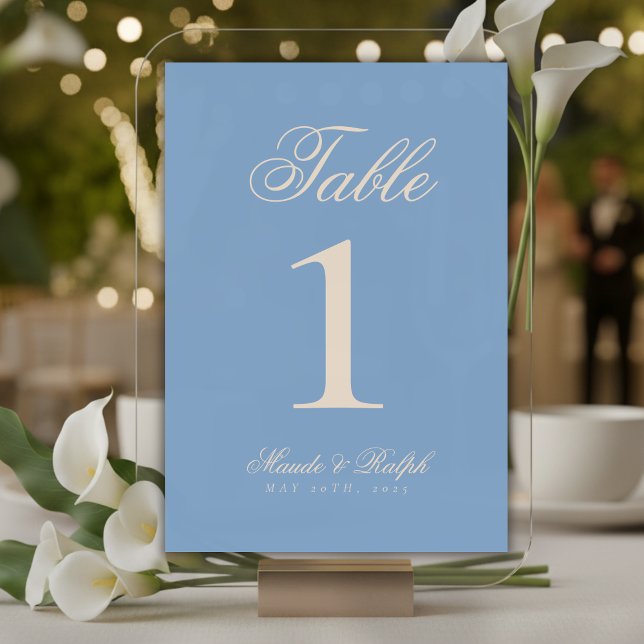 Numeração De Mesa Casamento Azul Pálido Do Dinheiro Moderno Simples (Guide guests to their seats with sophistication using these Simple Modern Old Money Table Numbers!)