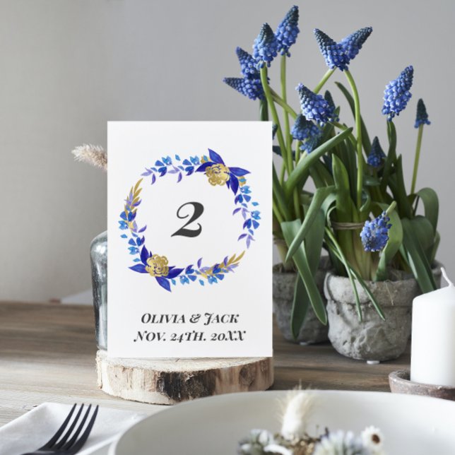 Numeração De Mesa Casamento com Flor Azul Elegante (wedding reception table number card, Blue and gold, Floral wreath, wold flowers)