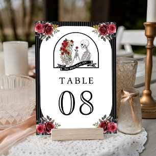 Numeração De Mesa Casamento de casal de esqueleto gótico com rosas v