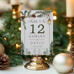 Numeração De Mesa Casamento De Lanterna Botânica De Pinheiros Russos<br><div class="desc">Número Da Mesa De Casamento De Lanterna Botânica Da Árvore Rústica De Inverno. Lindos números elegantes de casamentos no inverno com lanterna de neve com galhos de pinheiros botânicos e pinheiros. Esta design de casamento moderna personalizada pode ser facilmente personalizada com os seus próprios detalhes de casamento.</div>