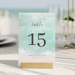 Numeração De Mesa Casamento de praia Elegante abstrato<br><div class="desc">O cartão de lugar do casamento romântico litorâneo apresenta belas turquesas abstrato com cor aquosa, cintilante de ondas oceânicas e praia, tocado com na moda e nomes elegantes de fontes, modernos e simples, excelente para o casamento da praia de areia, casamento de destino tropical, casamento com o tema do oceano...</div>