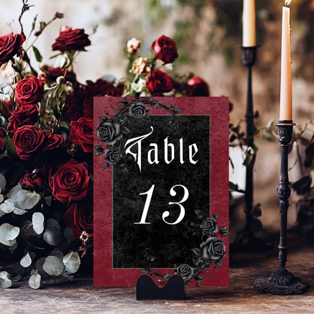 Numeração De Mesa Casamento Gótico de Raven Preto e Vinho Rosa (Gothic Black Raven & Roses Wine Wedding Table Number)