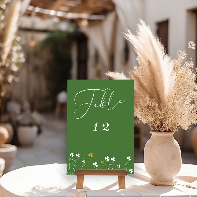 Numeração De Mesa Casamento Irlandês do Shamrock Verde da Caligrafia (Wedding Reception Table Number from my Shamrock Wildflower Collection)