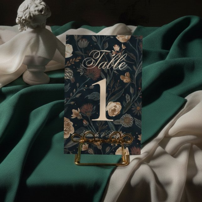 Numeração De Mesa Contemporary Modern Black Floral Wedding (Guide guests to their seats with sophistication using these Contemporary Modern Table Number!)