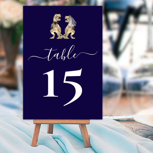 Numeração De Mesa Dinossauro Noiva e Marinho de Casamento de Groom A (Dinosaur wedding navy blue & white custom table number card Elegant script T-Rex bride & groom)