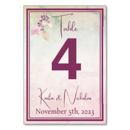 Numeração De Mesa Floral Acima Do Casamento De Nuvens