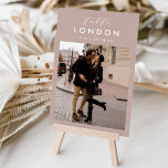 Numeração De Mesa Nome e Foto de Destino de Viagem de Casamento<br><div class="desc">Adicione um toque especial de acabamento às suas mesas de recepção de casamento com estas placas de número personalizadas da tabela de fotos. Nomeie cada mesa após um destino de viagem memorável e adicione uma foto e o nome de destino a esses detentores exclusivos de cartão. Sua foto está alinhada...</div>
