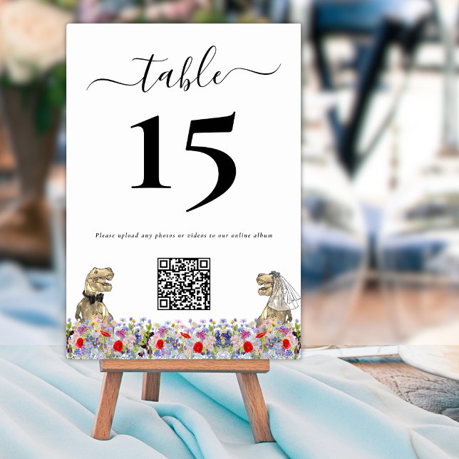 Numeração De Mesa Número de Mesa Código QR Casamento Dinossauro Engr (Funny Dinosaur bride and groom custom wedding qr code table numbers Colorful watercolor wildflowers)