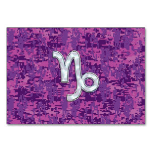 Numeração De Mesa Símbolo Capricórnio Zodiac no Fuchsia Digital Camo