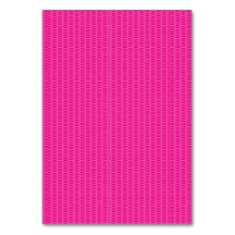 Traços de tinta vermelho, rosa e roxo se sobrepõem