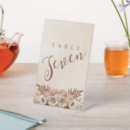 Número de Tabela Floral de Boho Neutro Russo