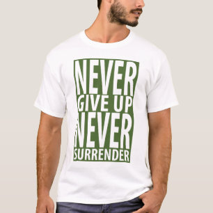 Nunca dê acima o t-shirt dos homens