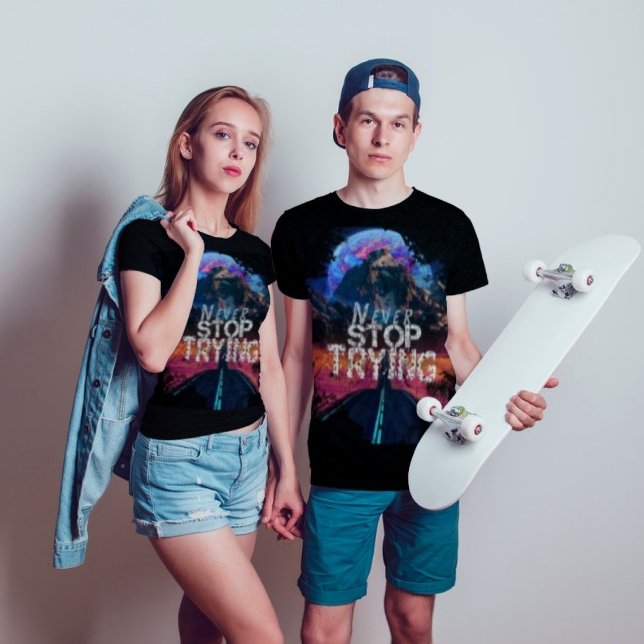 Nunca Pare De Tentar Uma Camiseta Negra Moderna (Criador carregado)