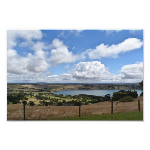 Nuvens sobre o Impressão de Foto do Lago Gnotuk Ca