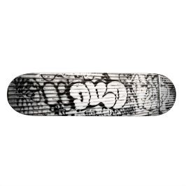 "NYC Grafite Skateboard