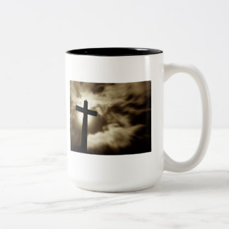 O 3:16 de John com cruz dois tonifica a caneca de