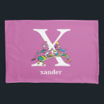 O ABC do Dr. Seuss: Letra X - Branco| Adicione Seu<br><div class="desc">Este Dr. Seuss ABC: A Design da letra X é o presente perfeito para um chá de fraldas ou para o primeiro ou segundo aniversário do seu filho.  Personalize este design adicionando o nome do seu filho ou alterando a cor de fundo do produto.</div>