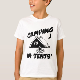 O Acampamento Está Na Camisa De Tendas