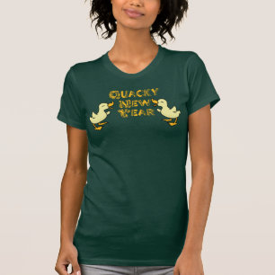 O amarelo do ano novo de Quacky Ducks o t-shirt