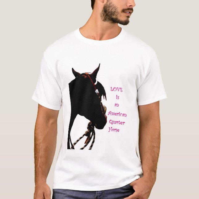 O amor é uma camisa de QH T (Frente)