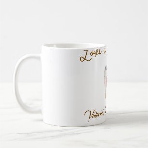 O amor está fervendo caneca de café branco coração