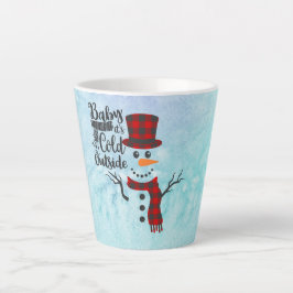 O Bebê É Frio Fora Da Caneca De Neve