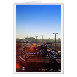 O cartão da motocicleta do arco-íris