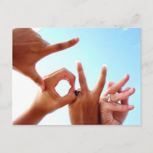 o cartão postal LOVE