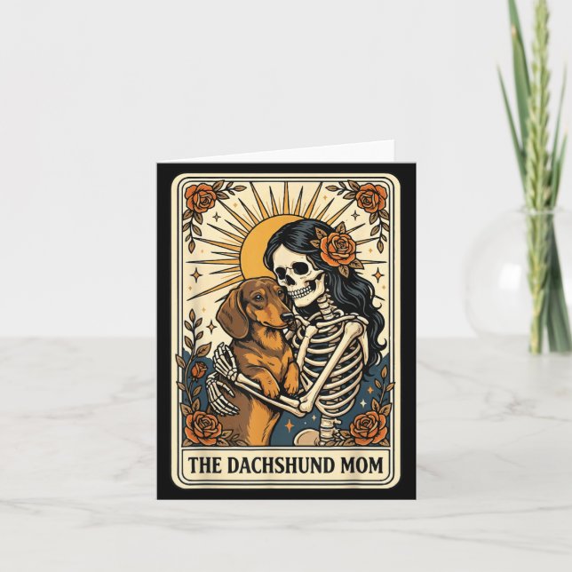O Cartão Tarot da Mamãe Dachshund (Frente)