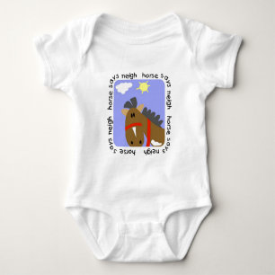 O cavalo diz o camiseta e os presentes do Neigh