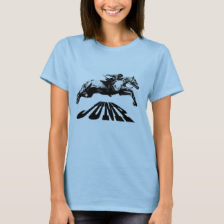O cavalo que salta o t-shirt equestre
